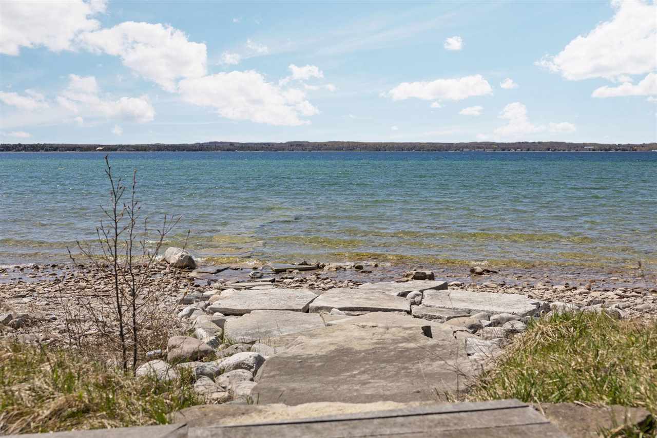 7545 Oyster Bay Drive Charlevoix MI 49720