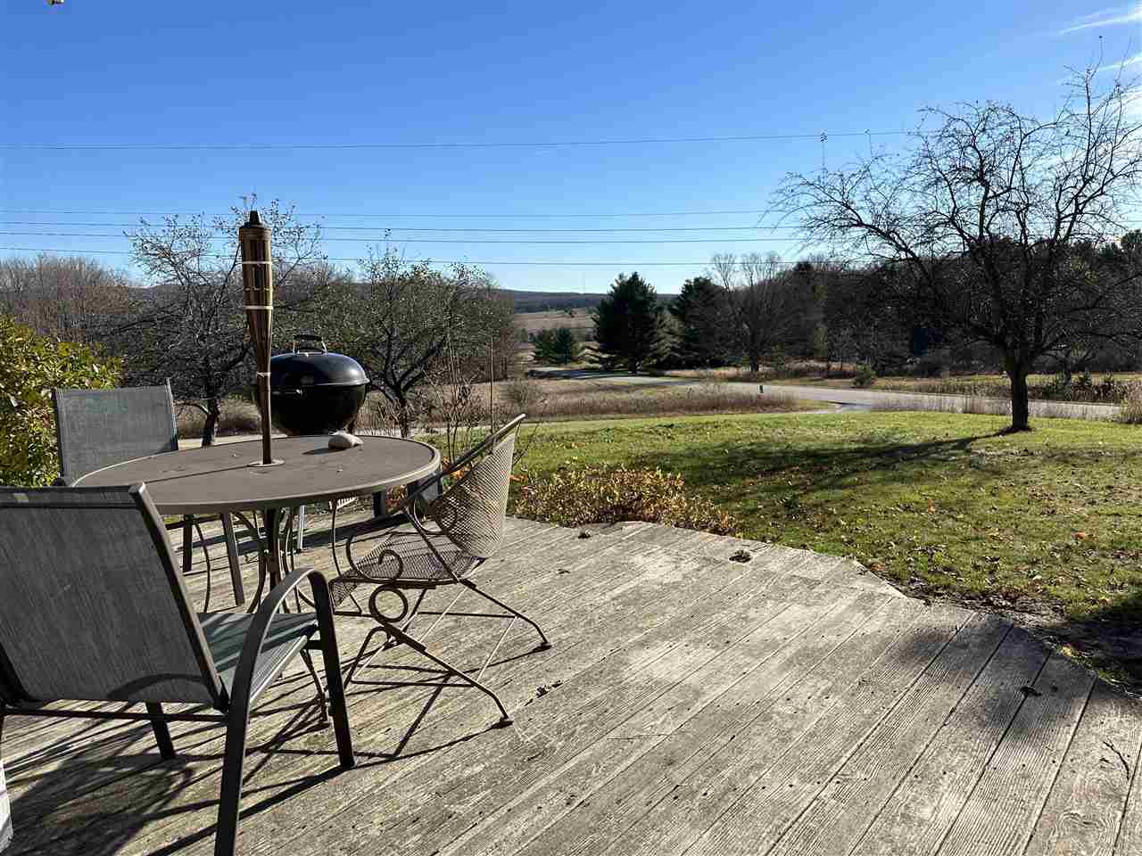 4550 Heynig Harbor Springs MI 49740