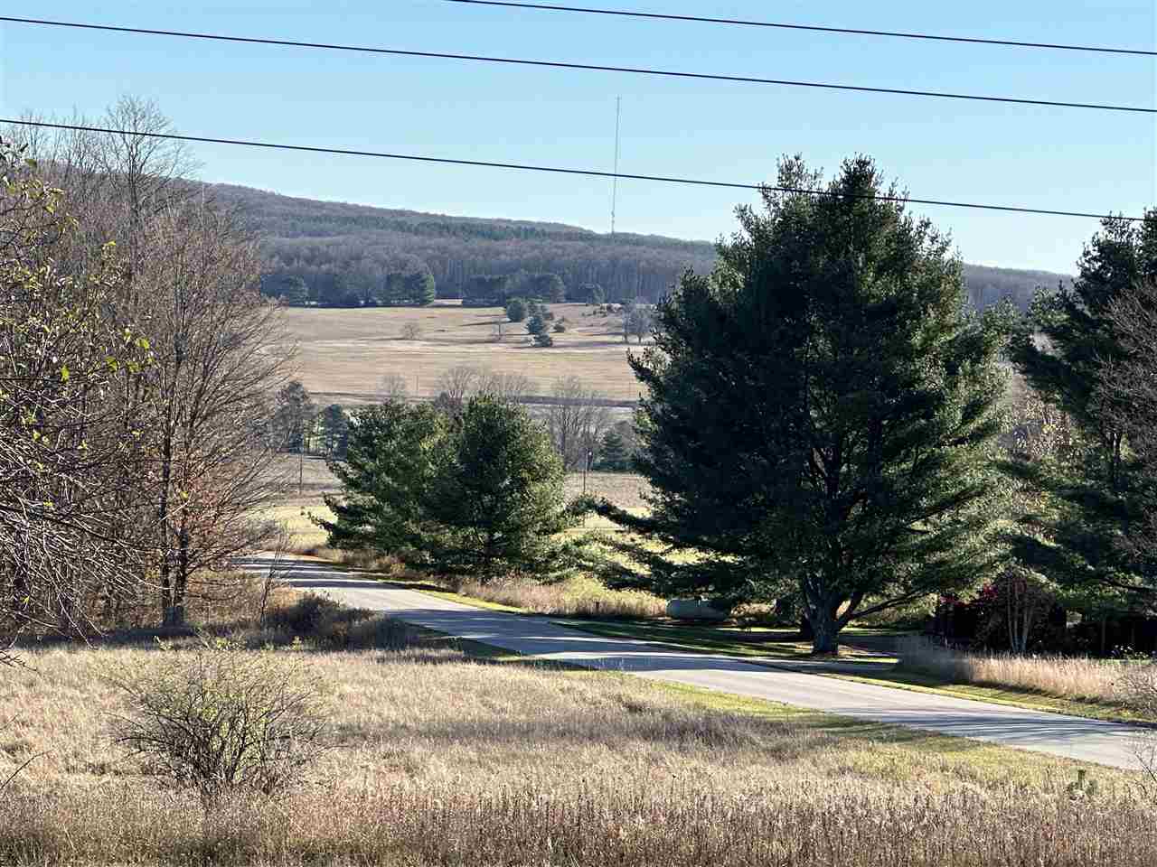 4550 Heynig Harbor Springs MI 49740