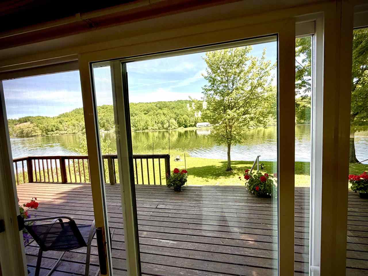 8614 Pete's Landing Ellsworth MI 49729