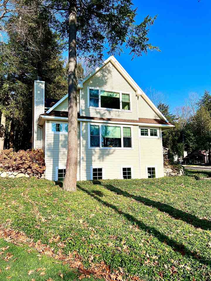 1807 North Shore Drive Walloon Lake MI 49796