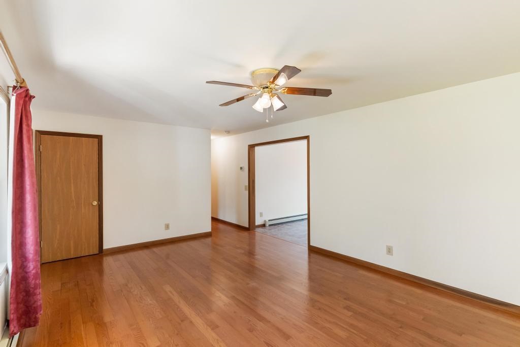 7126 S Pleasantview Harbor Springs MI 49740