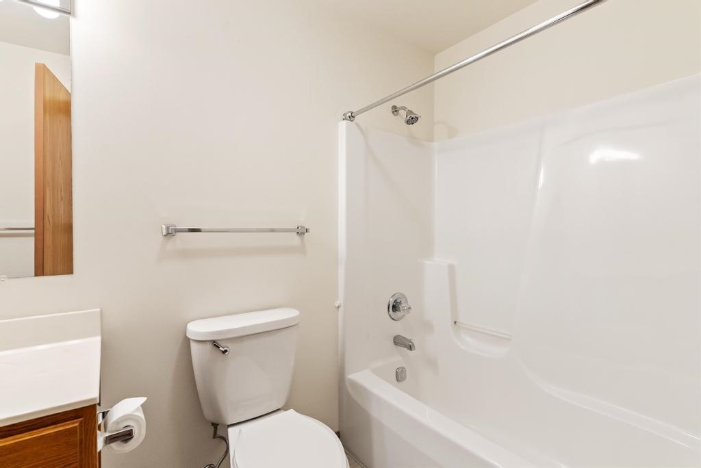 7126 S Pleasantview Harbor Springs MI 49740