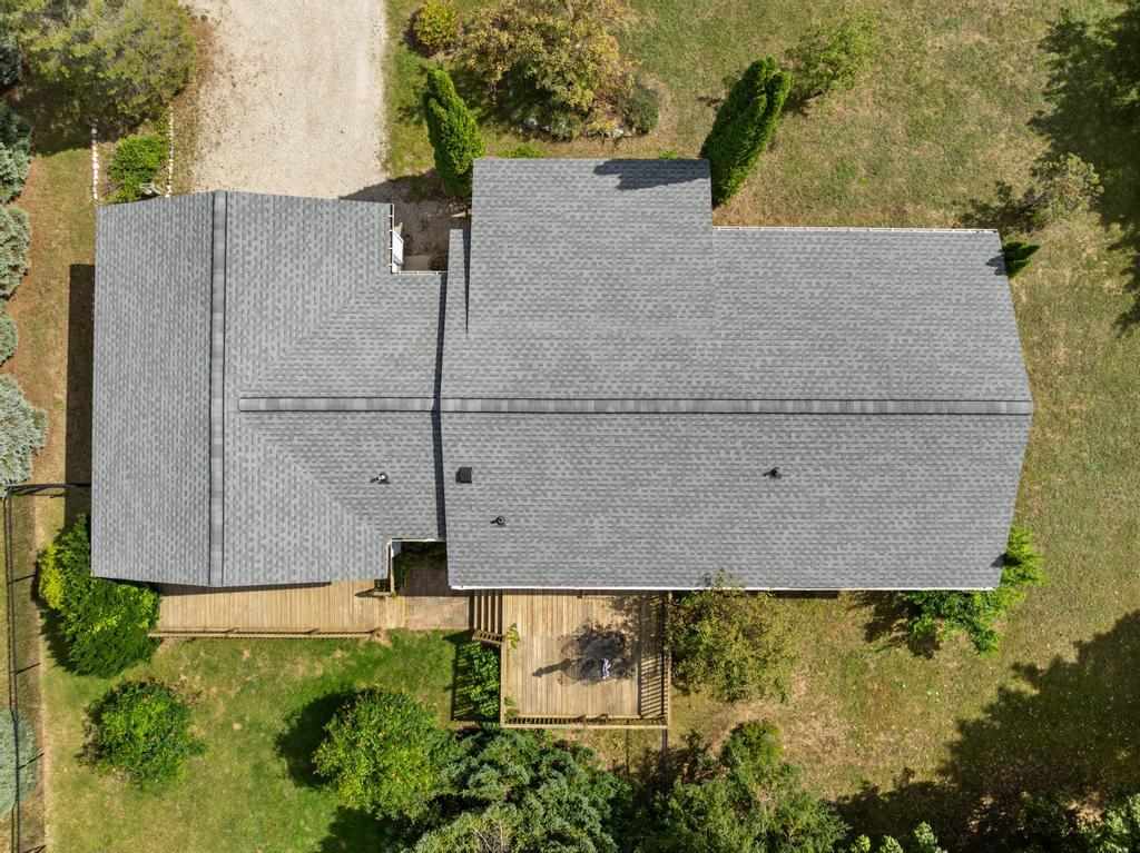 7126 S Pleasantview Harbor Springs MI 49740