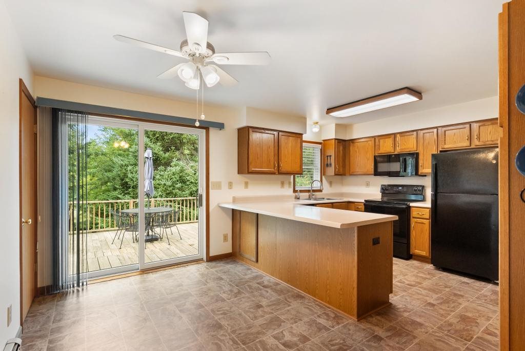 7126 S Pleasantview Harbor Springs MI 49740