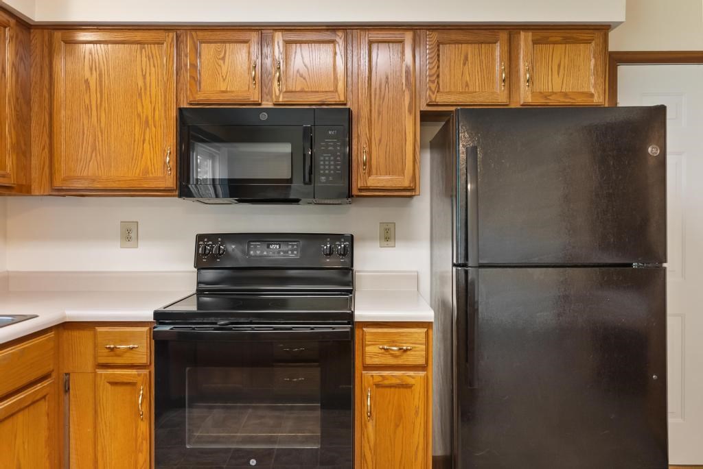 7126 S Pleasantview Harbor Springs MI 49740