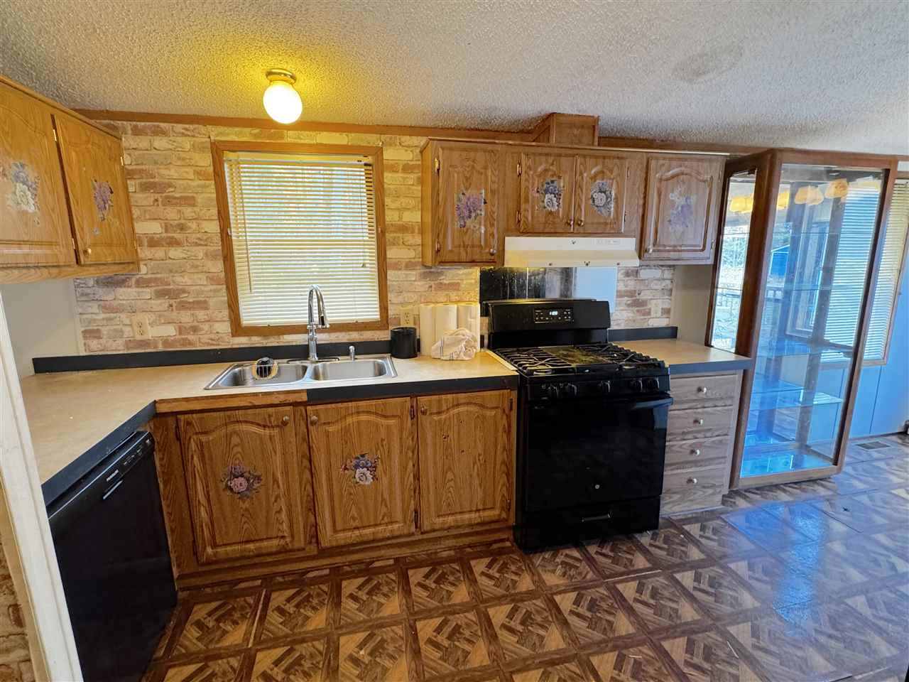 10285 Scanlon Drive Cheboygan MI 49721