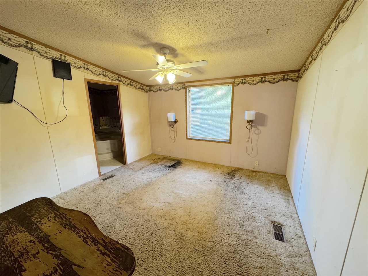 10285 Scanlon Drive Cheboygan MI 49721