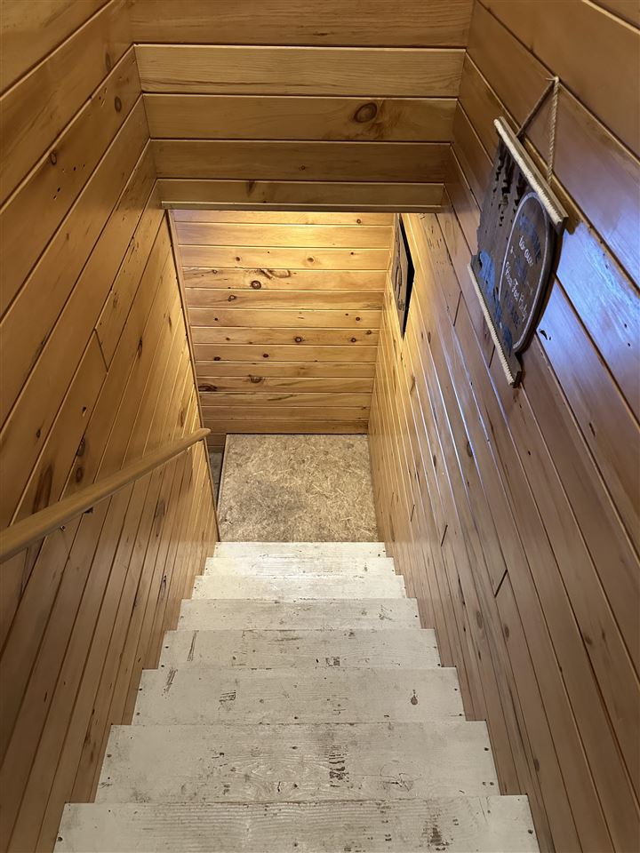 6832 Dayton Road Alanson MI 49706