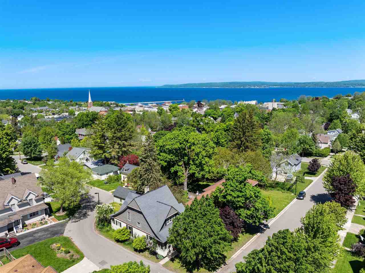 720 Harvey Street Petoskey MI 49770