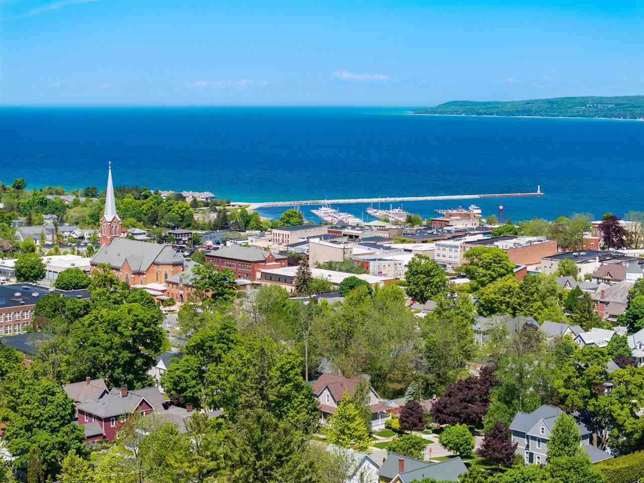 720 Harvey Street Petoskey MI 49770