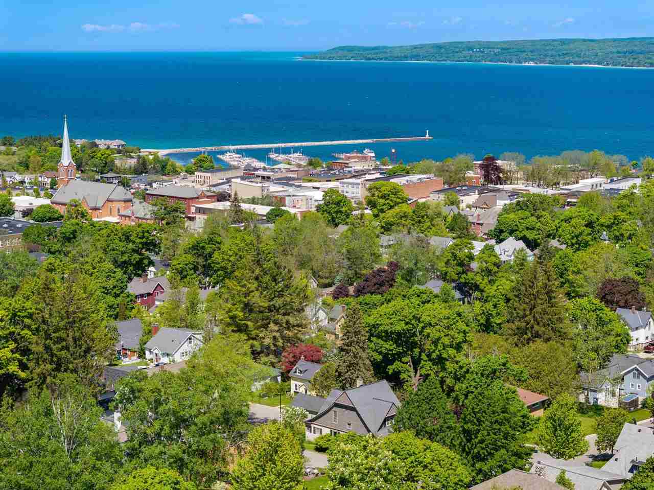 720 Harvey Street Petoskey MI 49770