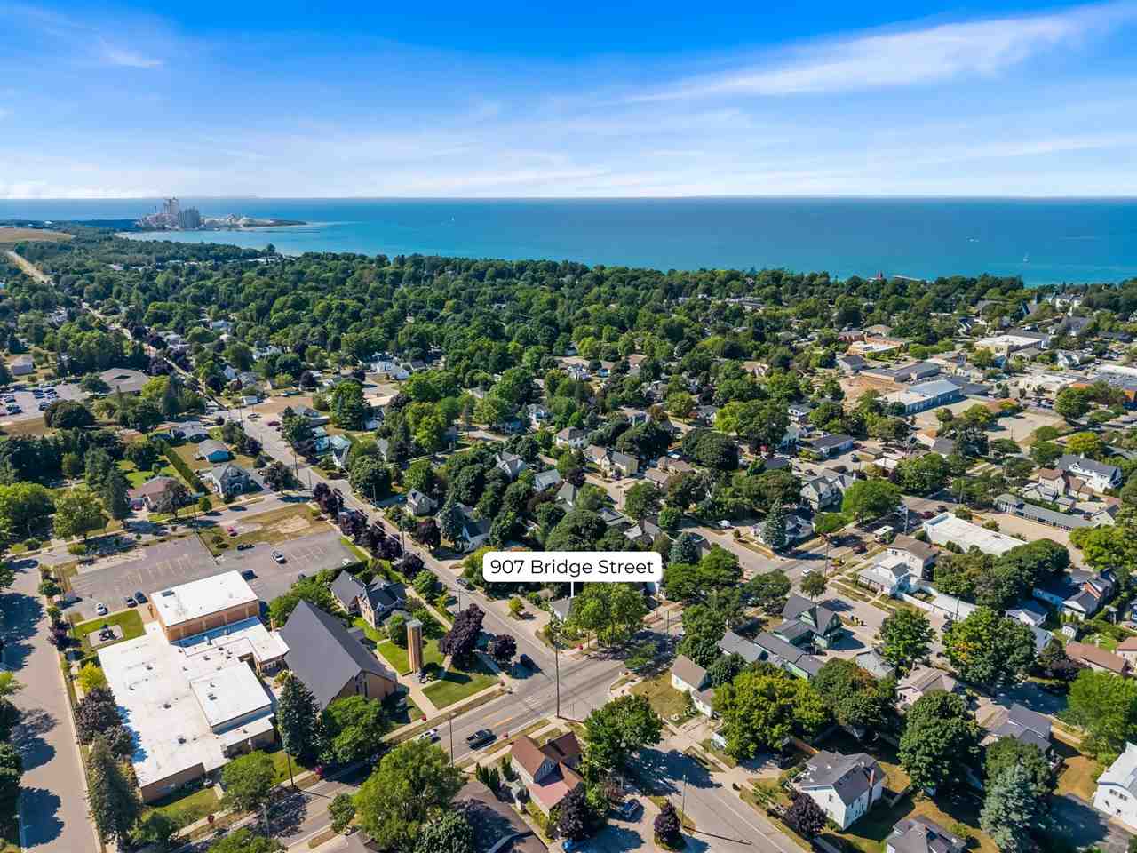 907 Bridge Street Charlevoix MI 49720
