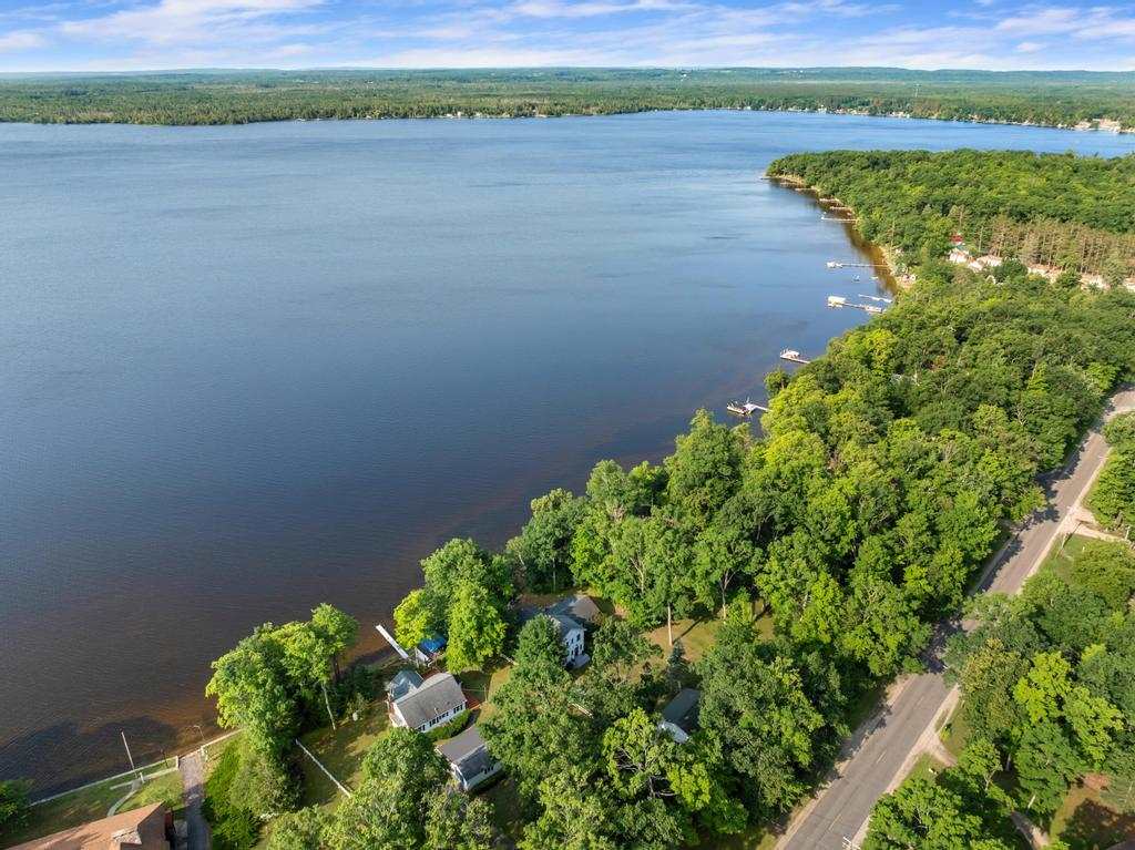 7760 Paradise Trail Carp Lake MI 49718