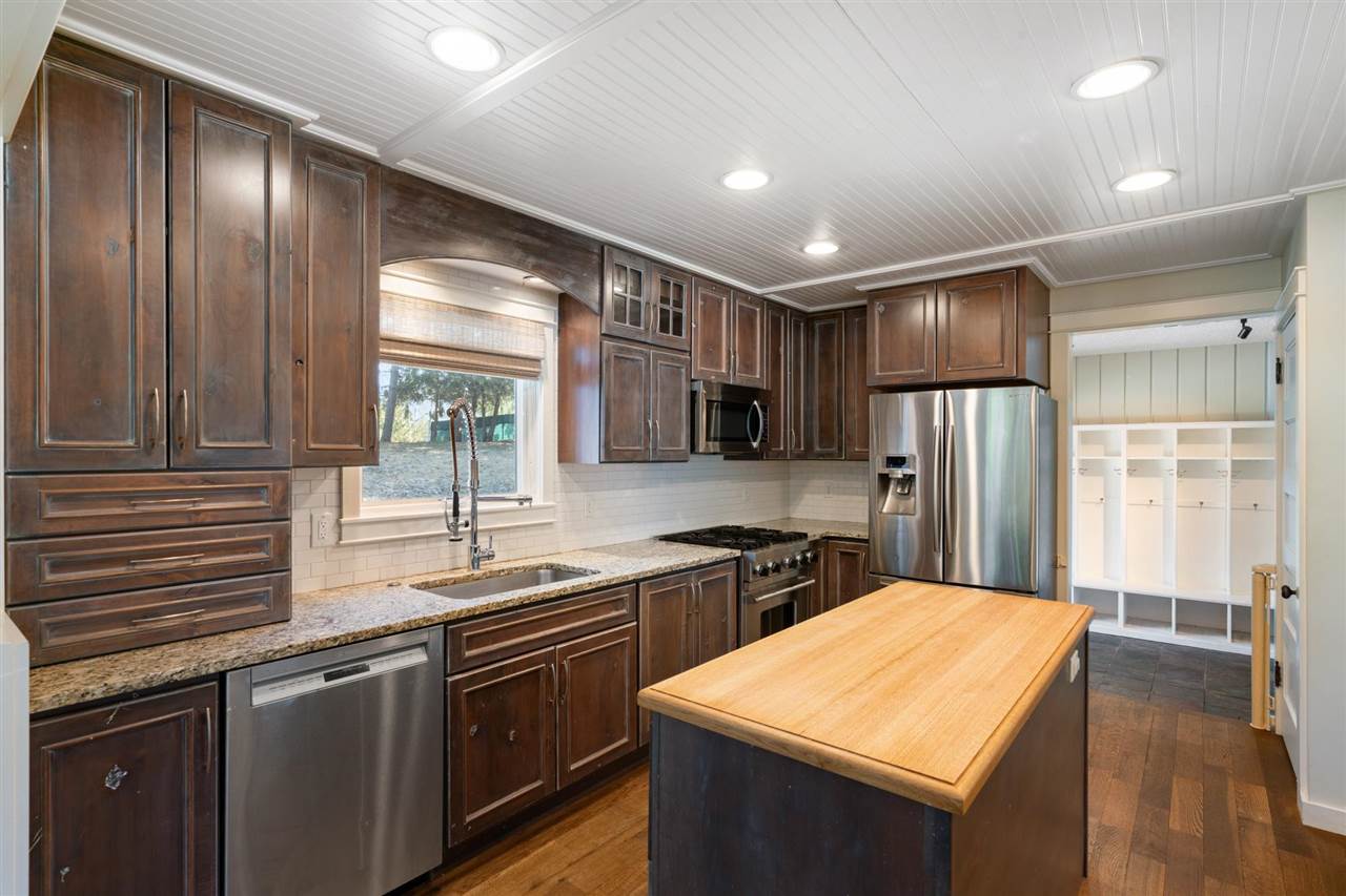 540 W Summit Street Harbor Springs MI 49740