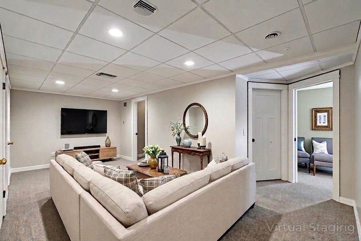 540 W Summit Street Harbor Springs MI 49740