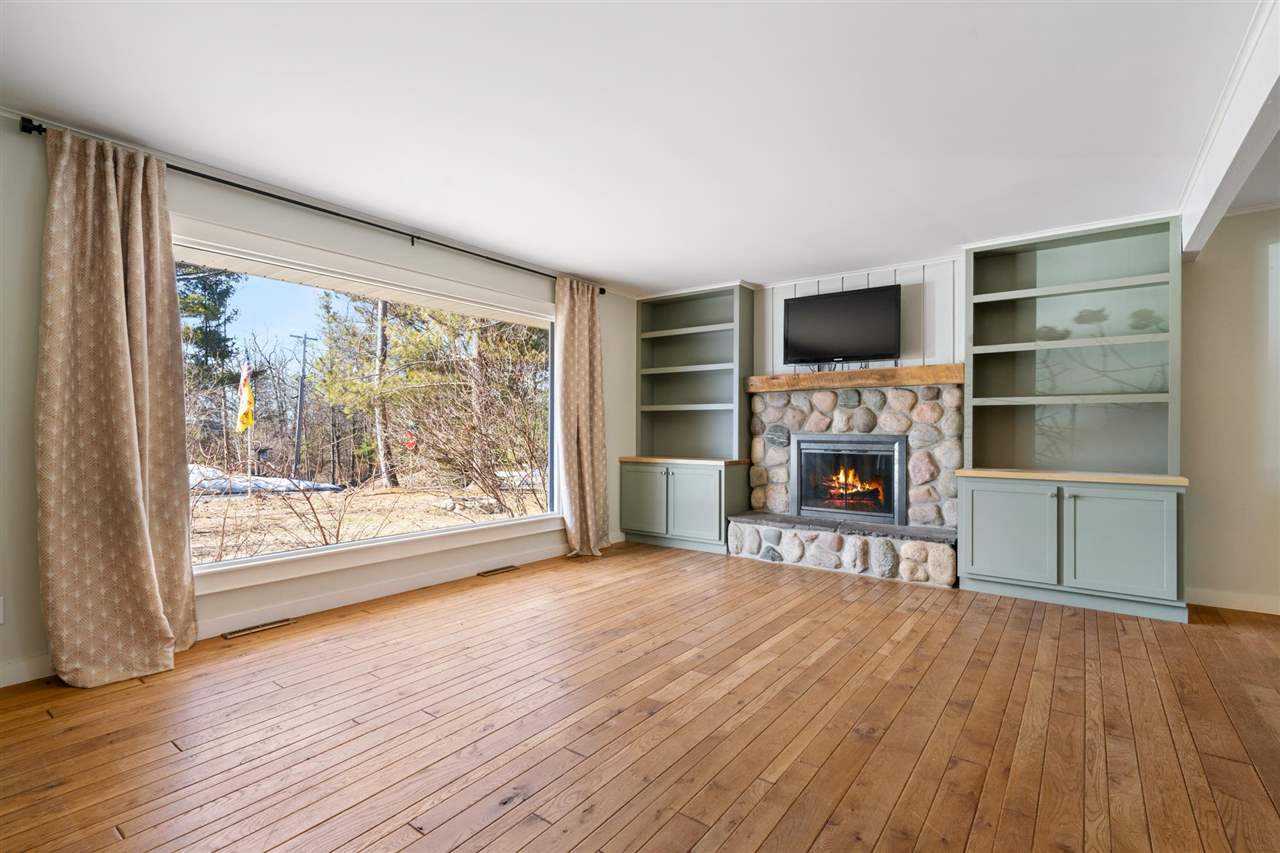 540 W Summit Street Harbor Springs MI 49740
