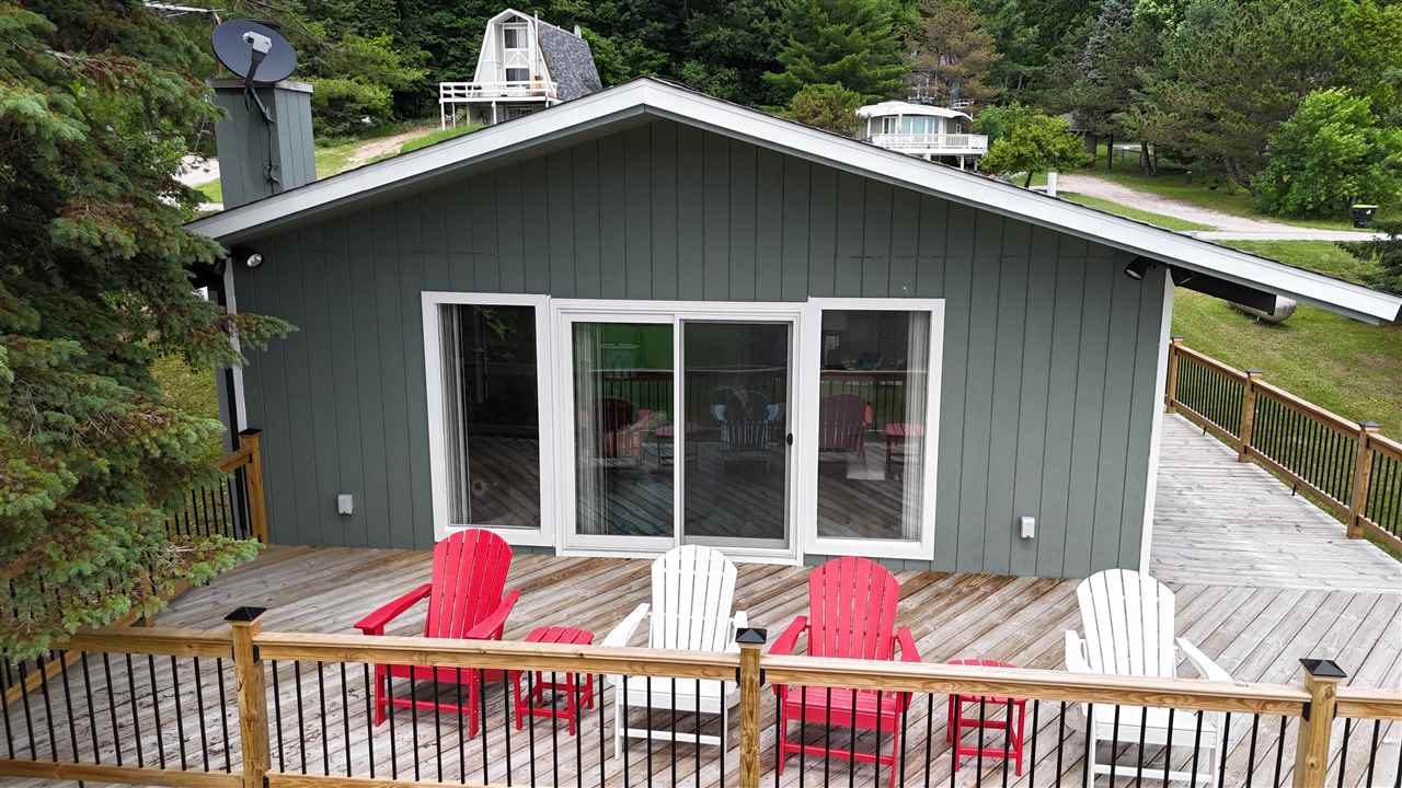 3343 Hill View Boyne Falls MI 49713
