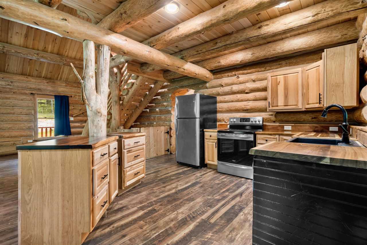 750 E Lakeview Road Levering MI 49755