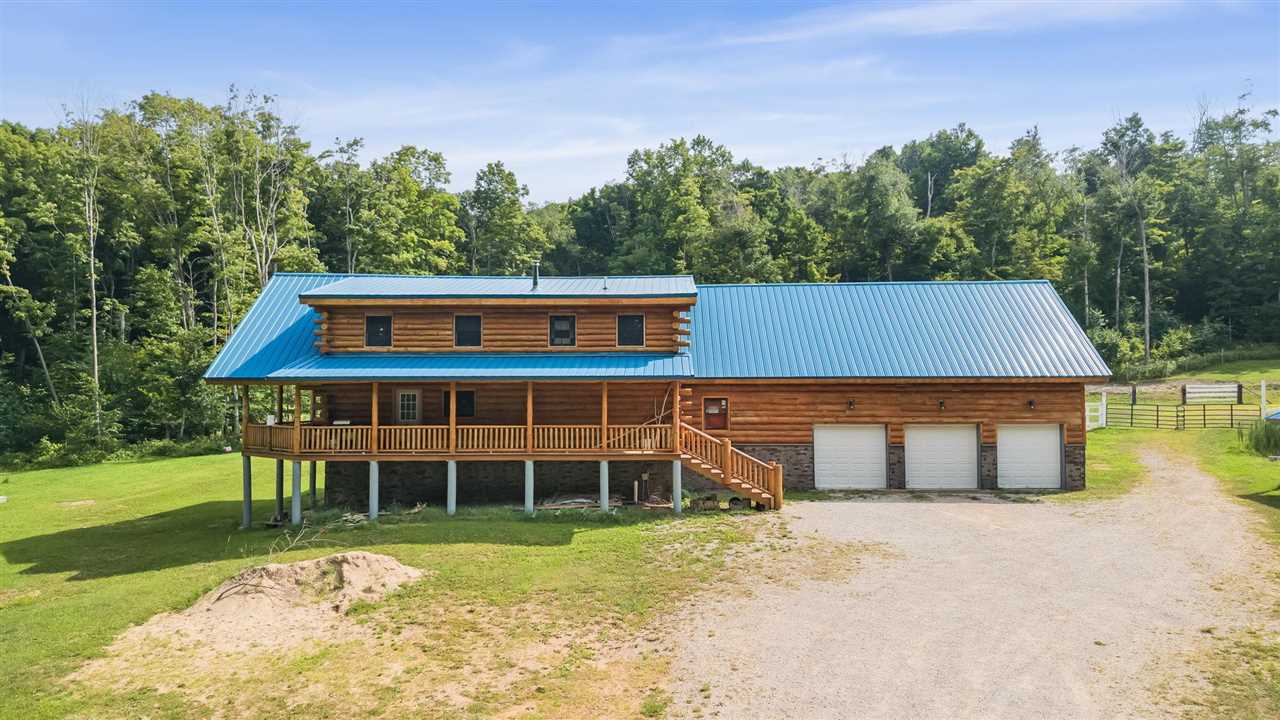 750 E Lakeview Road Levering MI 49755