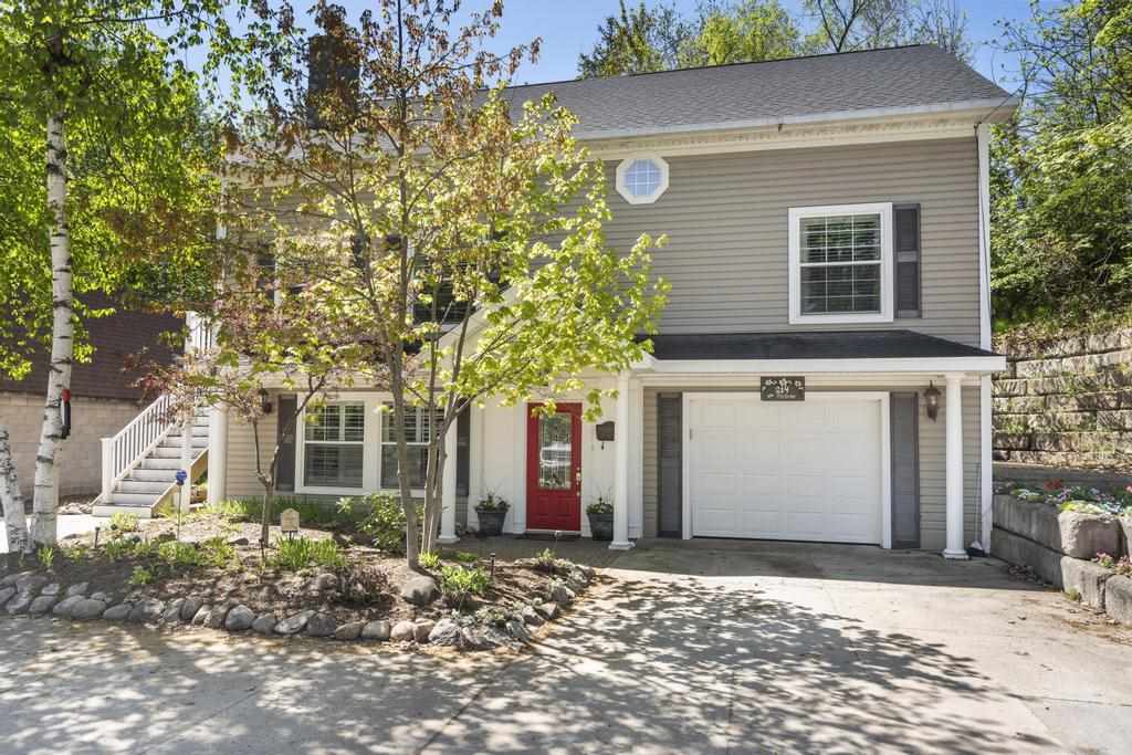214 Newman Street Charlevoix MI 49720