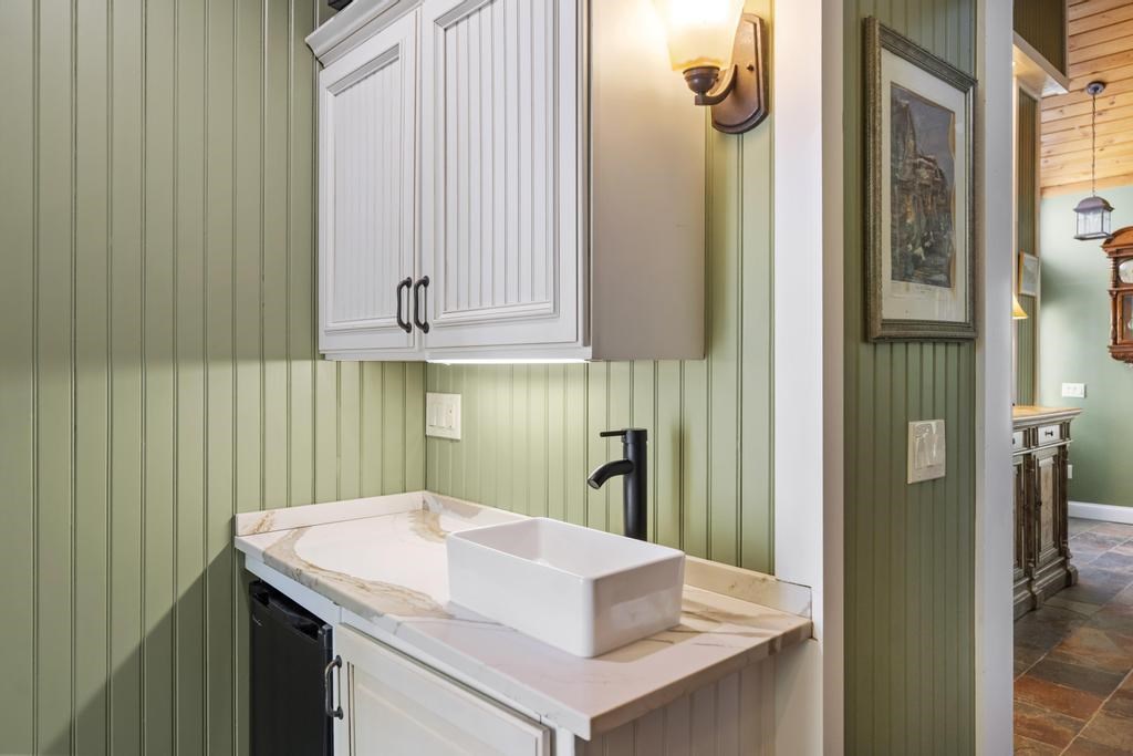 214 Newman Street Charlevoix MI 49720