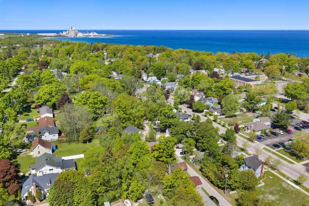214 Newman Street Charlevoix MI 49720