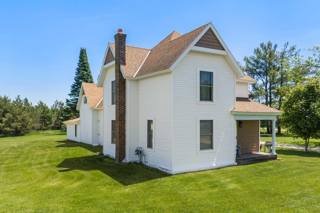 2523 Howard Road Petoskey MI 49770