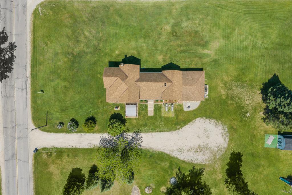 2523 Howard Road Petoskey MI 49770