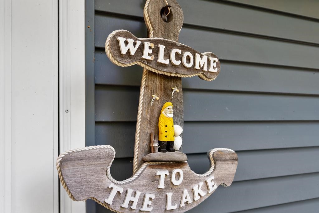 04883 Lakeshore Drive Charlevoix MI 49720-0000