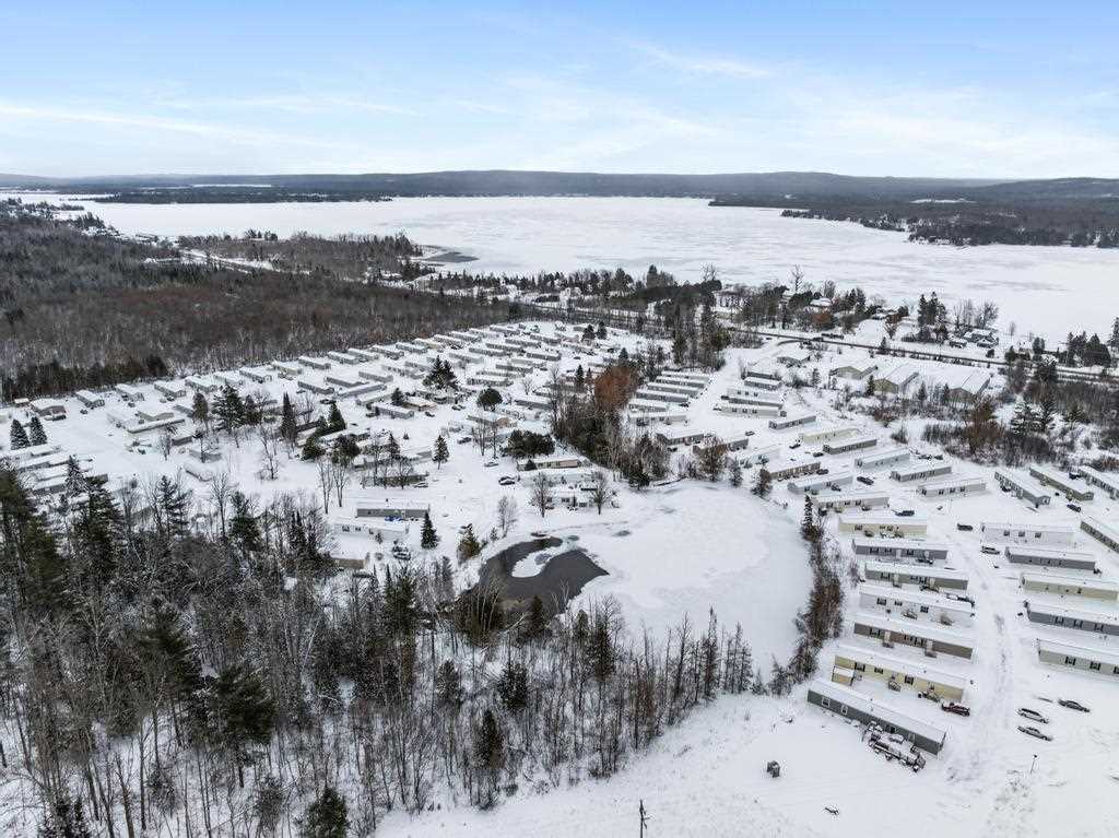 8609 Park Way Alanson MI 49706