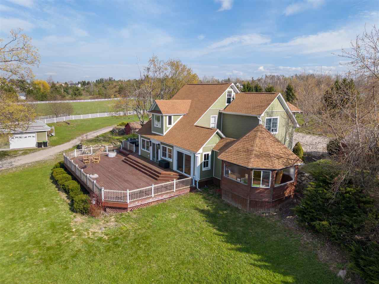 2035 W Sheridan Street Petoskey MI 49770