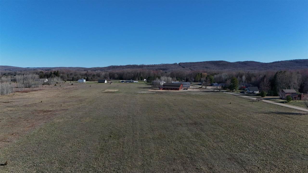 1385 Dam Road Boyne City MI 49712