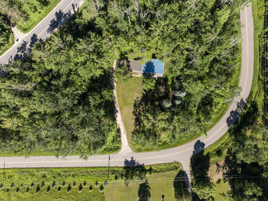 1965 W Conway Lane Harbor Springs MI 49740