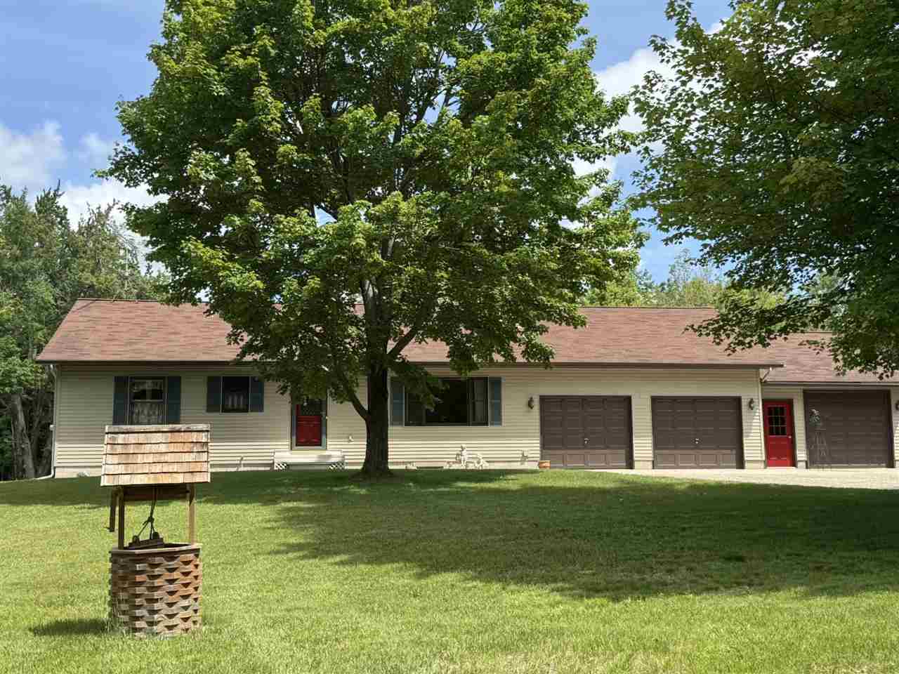 6955 Cedar Road Alanson MI 49706