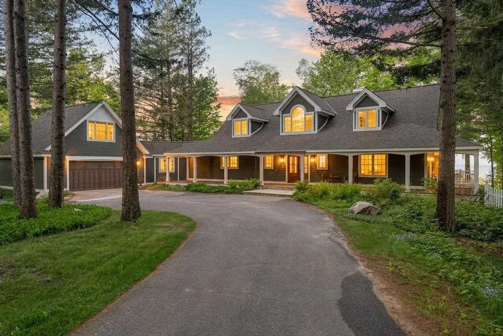 1248 Autumn Lane Petoskey MI 49770