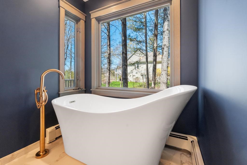 1248 Autumn Lane Petoskey MI 49770
