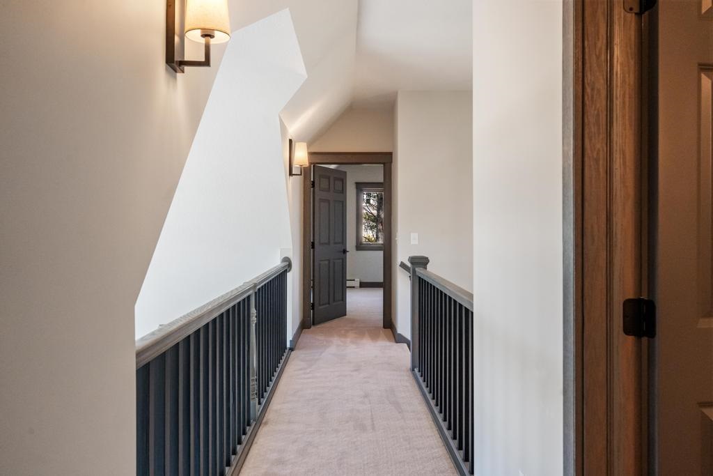 1248 Autumn Lane Petoskey MI 49770