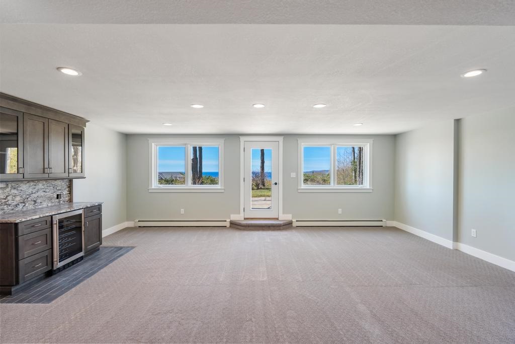 1248 Autumn Lane Petoskey MI 49770