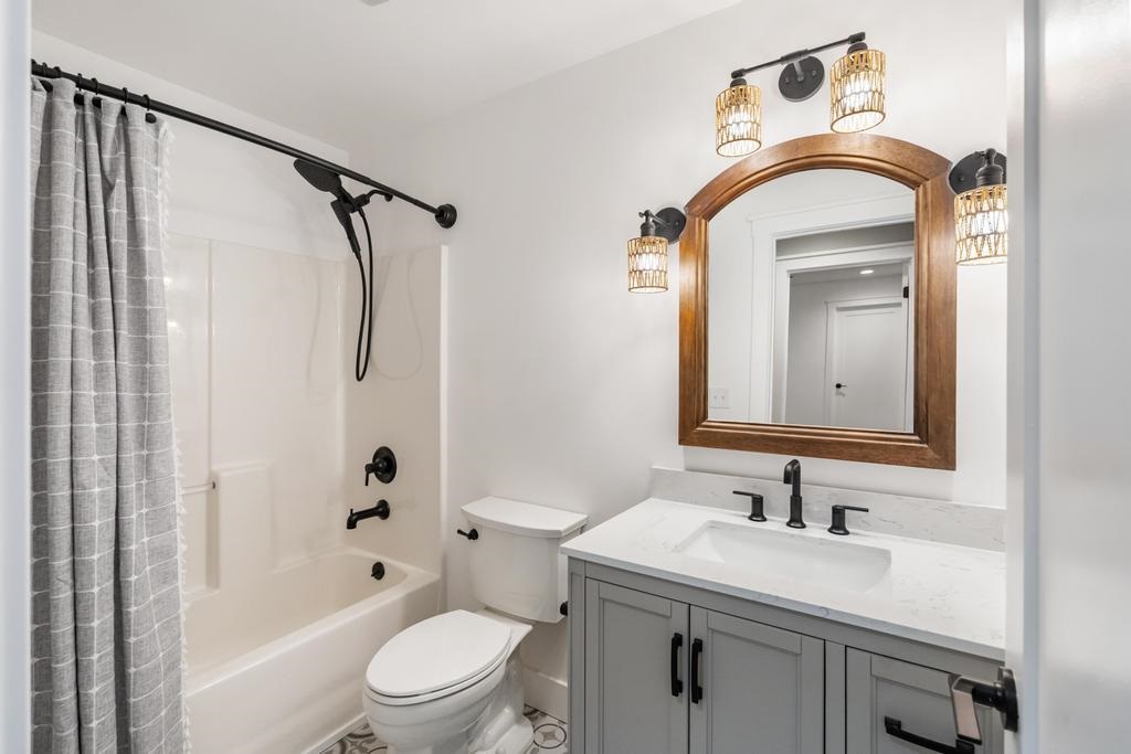 1248 Autumn Lane Petoskey MI 49770