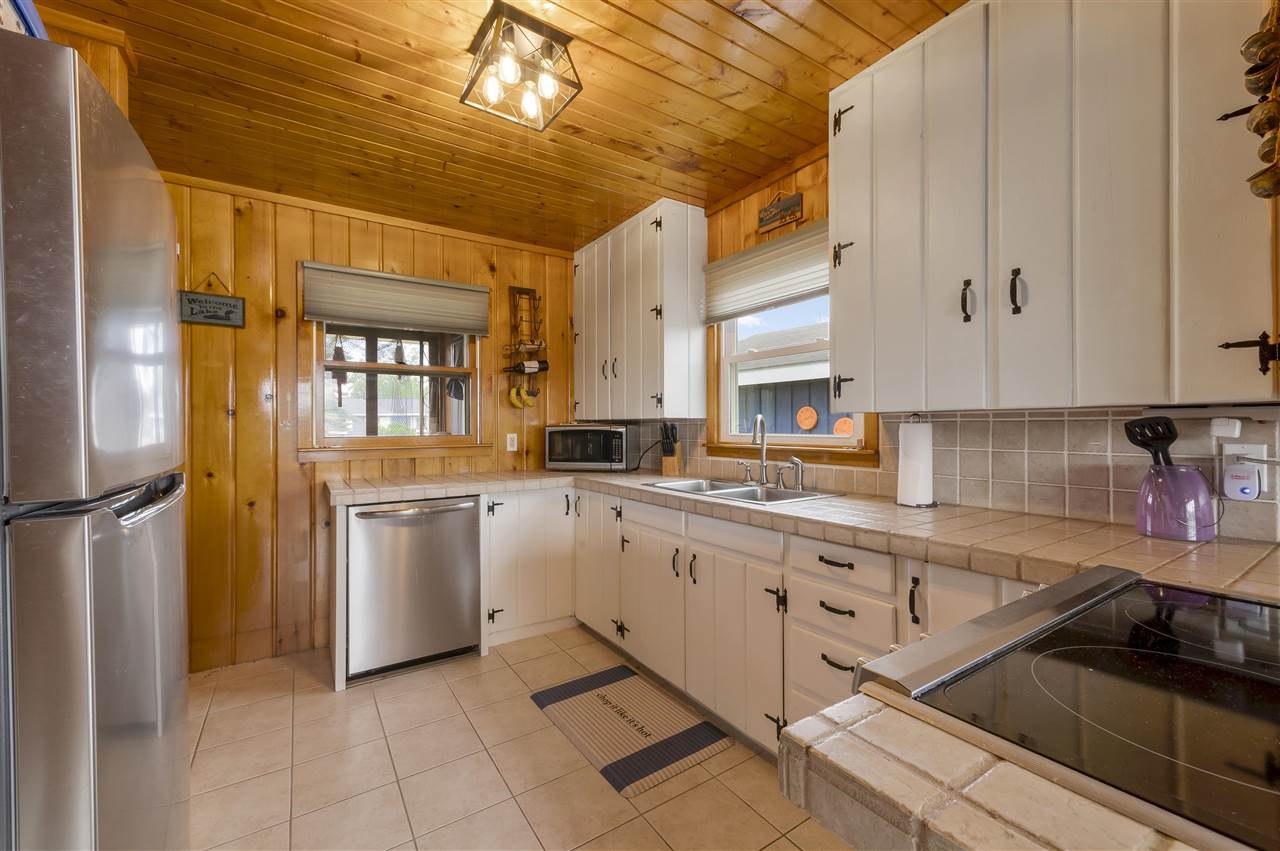 5821 Bellchase Drive Indian River MI 49749