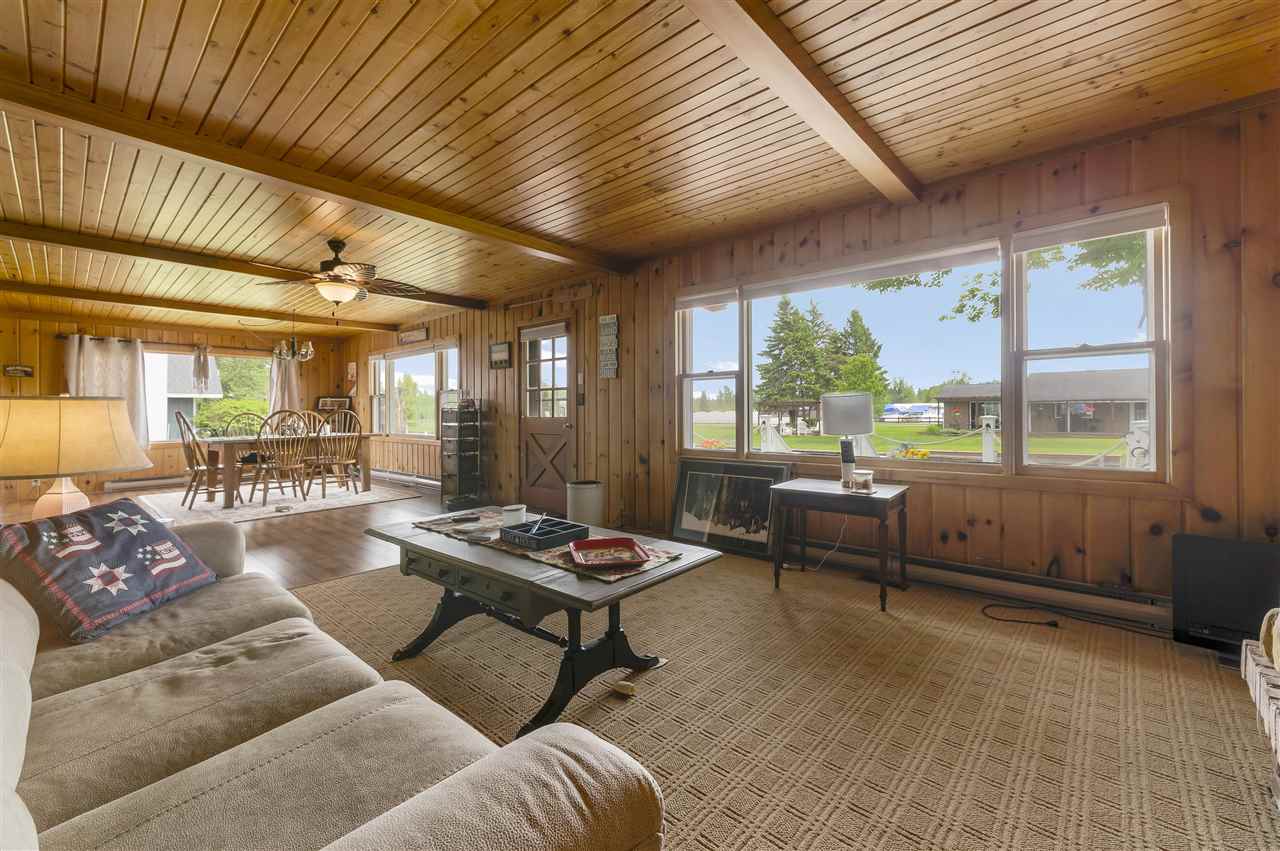 5821 Bellchase Drive Indian River MI 49749