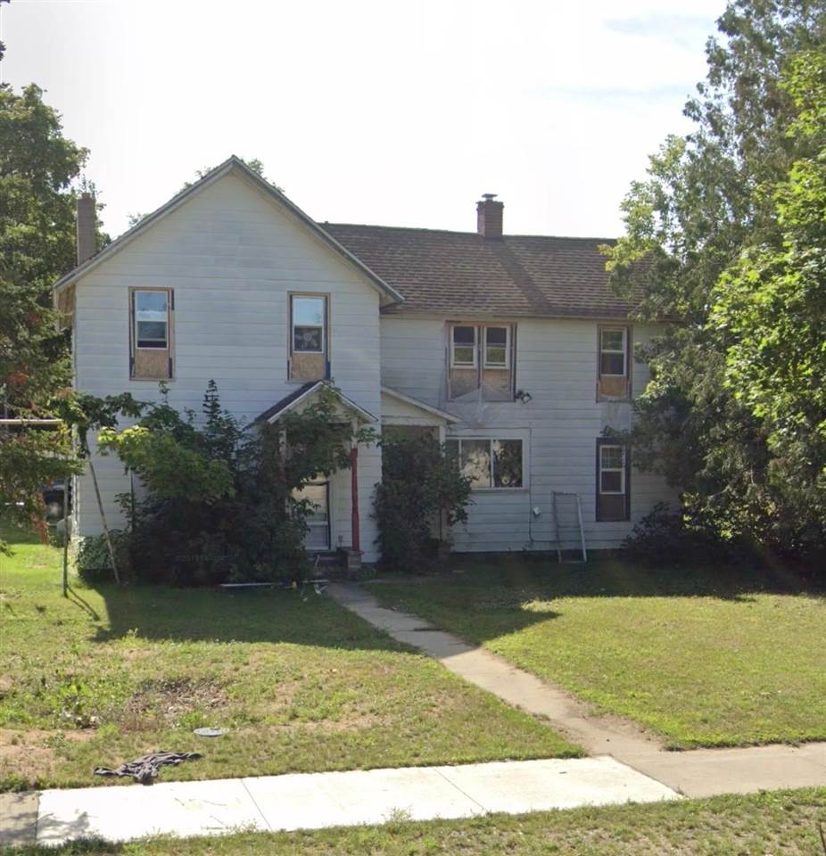 310 S Cherry Street Kalkaska MI 49646-7984