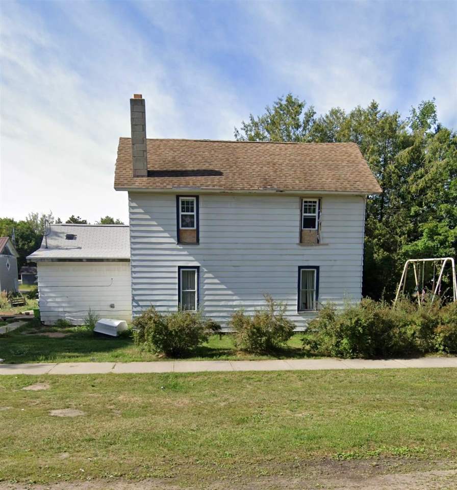 310 S Cherry Street Kalkaska MI 49646-7984