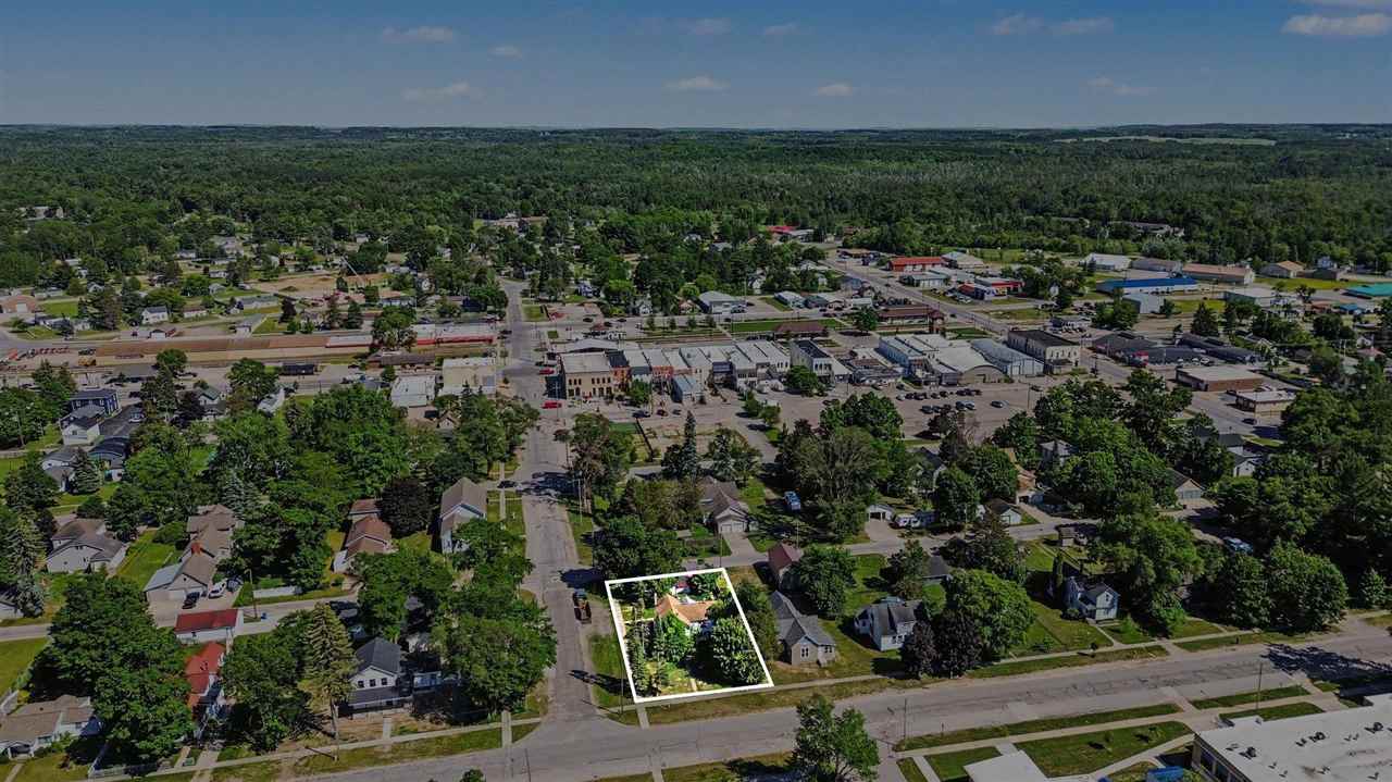 310 S Cherry Street Kalkaska MI 49646-7984