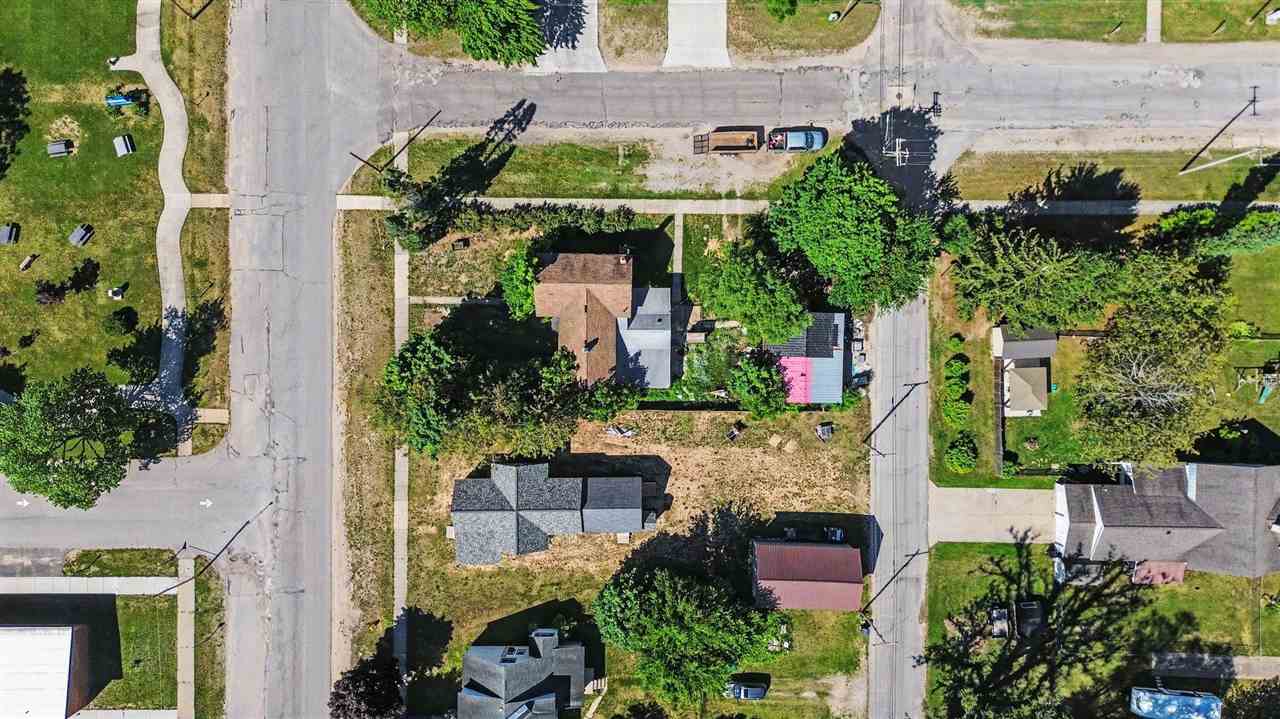 301 S Cherry Street Kalkaska MI 49646-7984