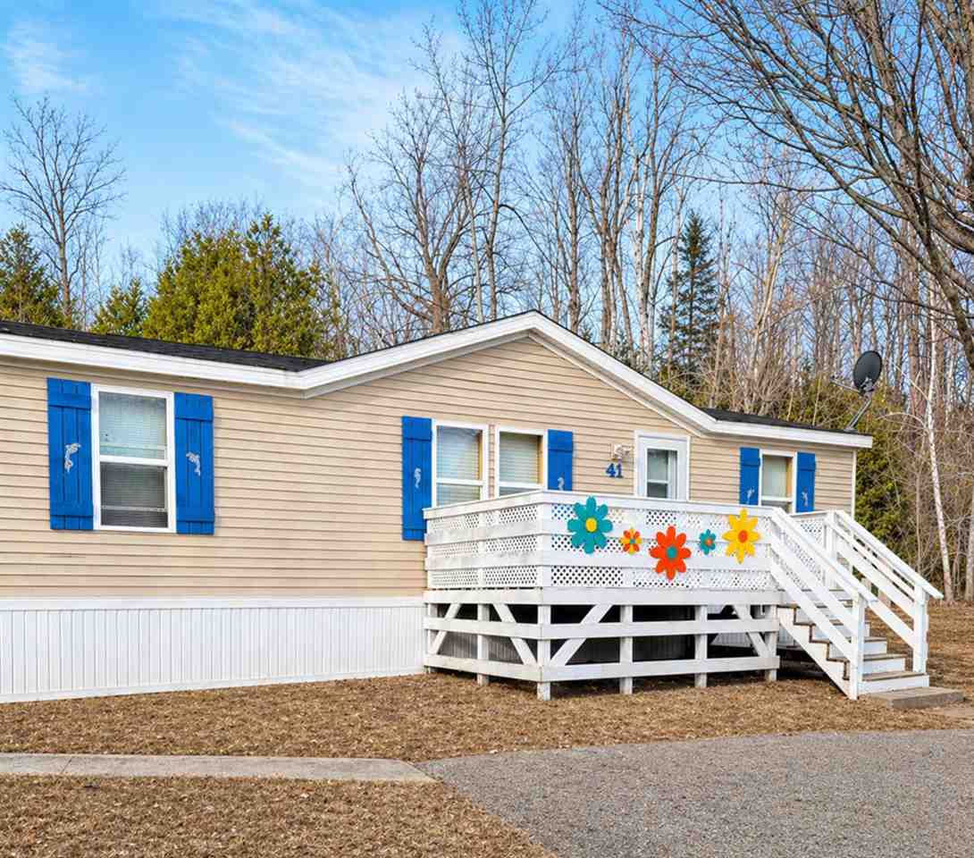 7525-41 Karlee Court Street Charlevoix MI 49720