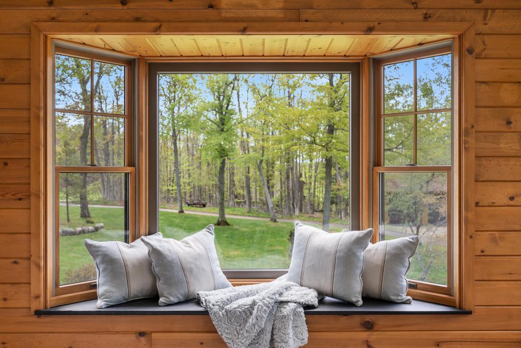1396 Blackbird Road Petoskey MI 49770