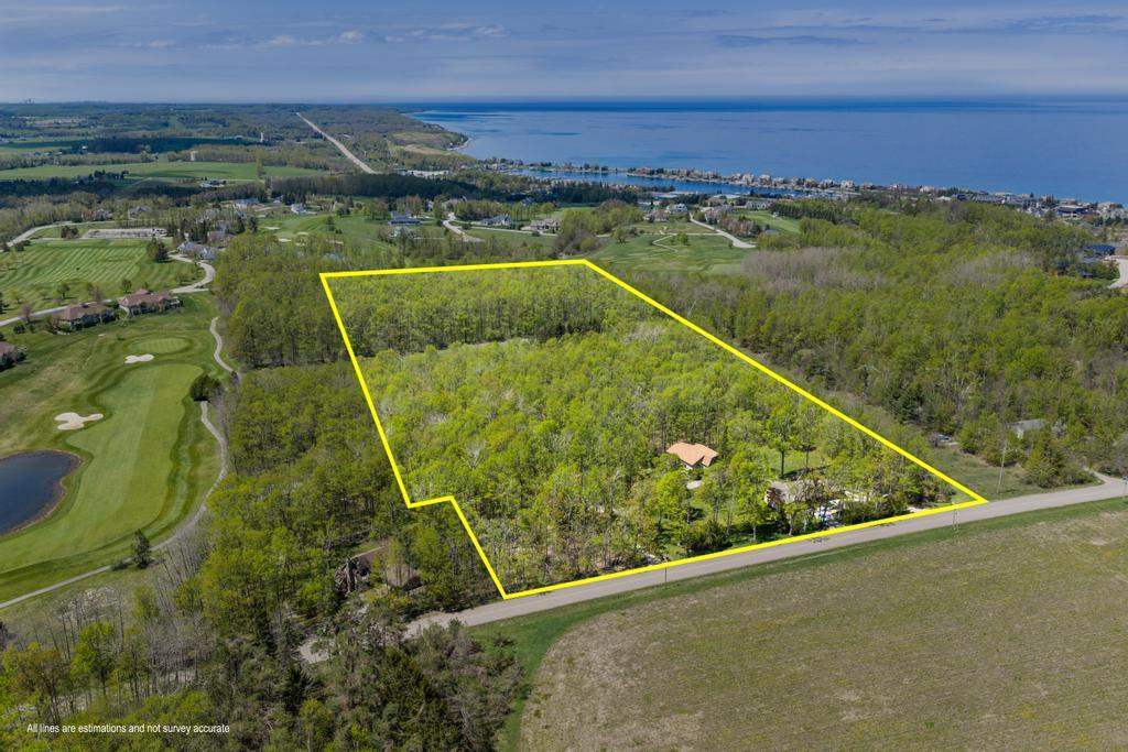 1396 Blackbird Road Petoskey MI 49770