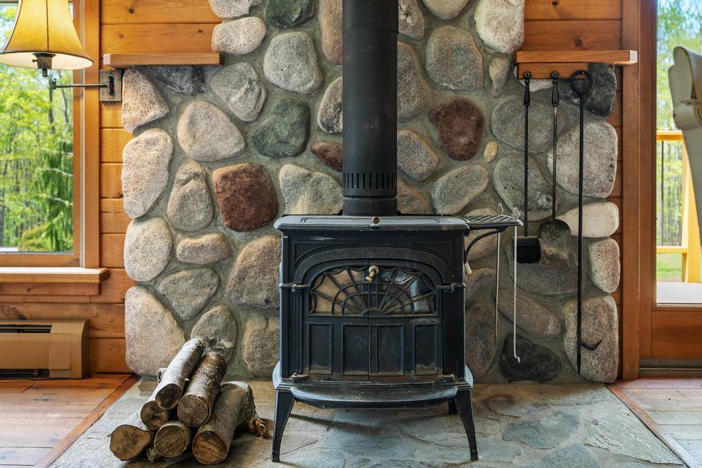 1396 Blackbird Road Petoskey MI 49770